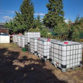 Foto inzerátu IBC 1000 litrů Víko 15 cm 2.500,-Kč PROSTĚJOV