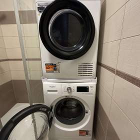 Foto inzerátu Pračka Whirlpool
