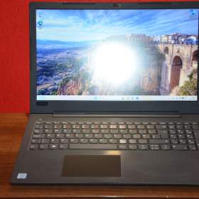 Lenovo V130- 15IKB i5/8GB/SSD 256GB/záruka / 19946305