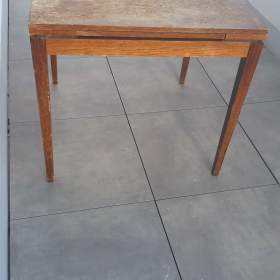 Interiérový stůl rozkládací + 4 židle / 19946766