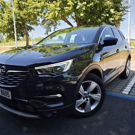 Fotka k inzerátu Opel Grandland X 1.6 benzín 180 koní 1. majitel  / 19886774