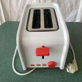 Fotka k inzerátu Toaster s funkcí rozmražování Gallet  / 19212816