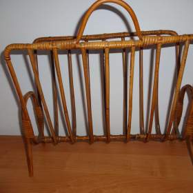 Foto inzerátu Koš na noviny