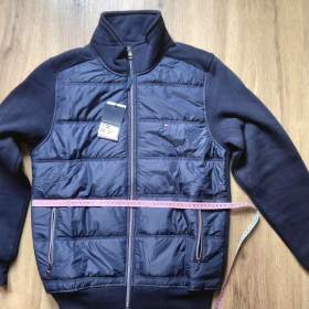 Tommy Hilfiger  / 19951769