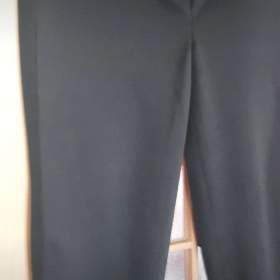 D kalhoty v. xl Černé elast , zip. Svetr telý ba zip  / 19953013
