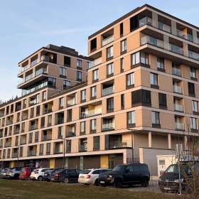 Pronájem moderního a kompletně vybaveného bytu 2+kk (58,8 m²) – Rezidence Nová Karolina / 19954385