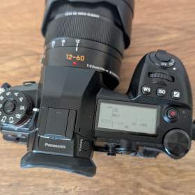 Foto inzerátu Panasonic Lumix G9 + Leica 12-60 f2.8-4 ASHP