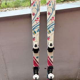 Prodám dívčí dětské lyže 140cm, zn. Tecnopro / 19954941