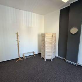 Foto inzerátu REZERVACE - Kancelář 27m2 - CENTRUM OV - nájem 3.000,- 