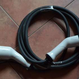 Fotka k inzerátu NABÍJEČKA MIDA 480V 32A / 19063834