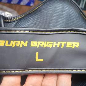 Foto inzerátu 104 - StarPro Burn Brighter L - chrániče holeně na box, MMA