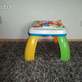 Pejskův hrací stoleček, magnetická tabule a další hračky  / 19957197