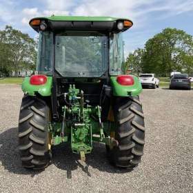 JOHN DEERE 5083E (rok výroby 2012) / 19957304
