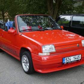 Fotka k inzerátu Koupím -  díly na Renault R5 / 18266022