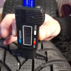 Foto inzerátu Zimní pneumatiky
