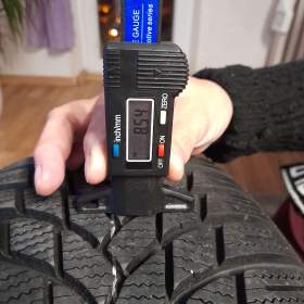 Foto inzerátu Zimní pneumatiky