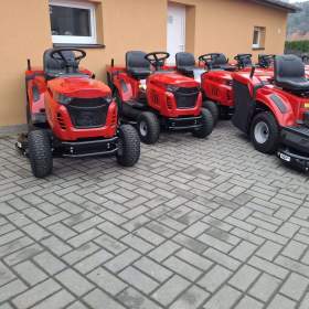 Foto inzerátu Zahradní traktor TB GARDEN LT-40R 17 HP, záběr 102 cm, nový