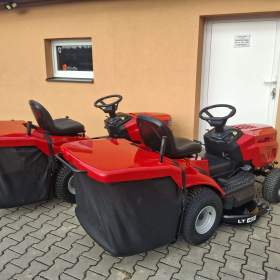 Foto inzerátu Zahradní traktor dvouválcový TB GARDEN 106cm, 17HP