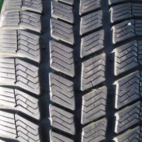 PRODÁM ZIMNÍ PNEU 225/55R16 BARUM POLARIS3 95H 4x / 19960353