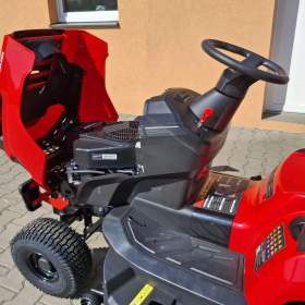 Foto inzerátu Zahradní traktor DELLKON DELRM38R-D 18 HP, 98 cm