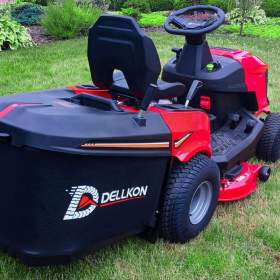 Foto inzerátu Zahradní traktor DELLKON 586 cm 17,7 HP, 98 cm
