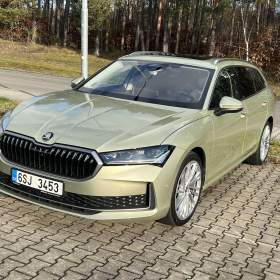 ŠKODA SUPERB COMBI L& K, r. 2024, 25t km, ČR, ZÁRUKA 5 LET, MAXIMÁLNÍ VÝBAVA!  / 19962369