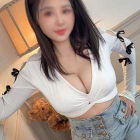 Foto inzerátu Amy