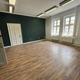 Fotka k inzerátu Kancelář 40m2 -  CENTRUM -  nájem 4.000,-  ul.28.října / 19287948