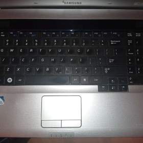 Foto inzerátu Notebook Samsung R530
