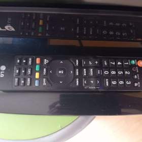 Foto inzerátu LED TV LG 32LE3300