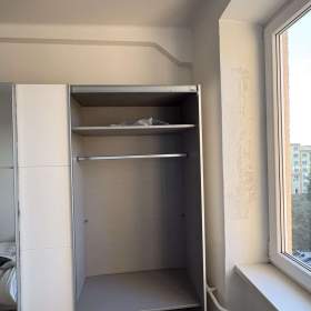 Foto inzerátu Šatní skříň Wimex, posuvné dveře, zrcadlo, 270 cm