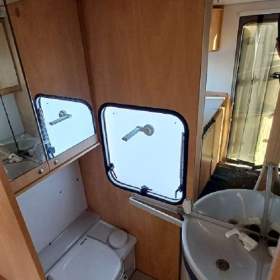Foto inzerátu Karavan Bürstner Fun + toaleta + velký předstan + nová STK