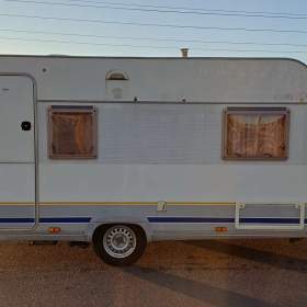 Foto inzerátu Karavan Bürstner Fun + toaleta + velký předstan + nová STK