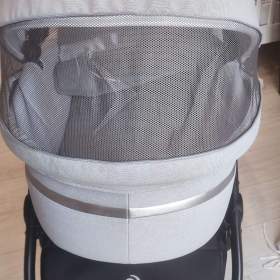 Foto inzerátu Prodám kočárek