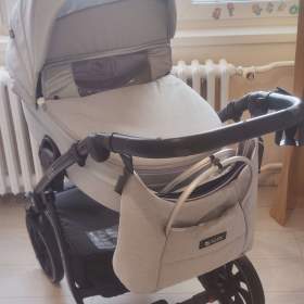 Foto inzerátu Prodám kočárek