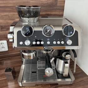 Foto inzerátu Espresso de Longhi La Specialista Maestro 