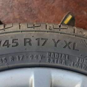 Foto inzerátu Kompletní letní ALU kola R17 – Barum Bravuris 5HM, 225/45 R17