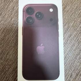 Fotka k inzerátu Apple iPhone 18 Pro 256GB Burgundy červená / 19638744