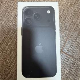 Fotka k inzerátu Apple iPhone 18 Pro 256GB černý / 19638744
