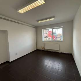Foto inzerátu výrobní HALA 175m2 - výška 3,6m - Petřvald u Karviné