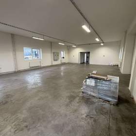 Foto inzerátu výrobní HALA 175m2 - výška 3,6m - Petřvald u Karviné