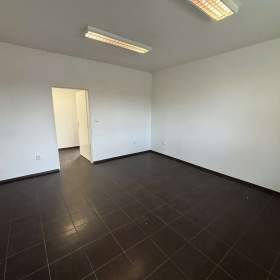 Foto inzerátu výrobní HALA 175m2 - výška 3,6m - Petřvald u Karviné