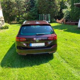 Foto inzerátu Volkswagen Passat Variant 2.0 TDI 140kW Highline