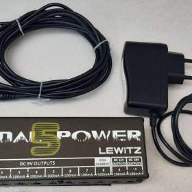 Revoltage CP- 05 Napájecí adaptér Pedal Power -  LEWITZ / 19963791