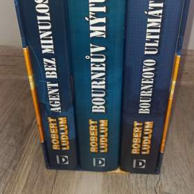 Foto inzerátu Knihy box,hezky dárek 