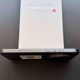 Foto inzerátu Vyměním Xiaomi 17 Ultra / 6,9 / 16+512 / 3.roky záruka.
