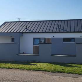 Foto inzerátu NOVOSTAVBA 5+KK | 146m2, TERASA | POZEMEK 990 m² 