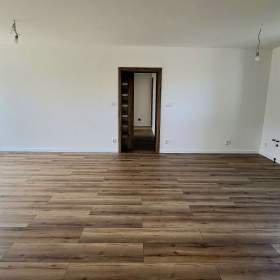 Foto inzerátu NOVOSTAVBA 5+KK | 146m2, TERASA | POZEMEK 990 m² 