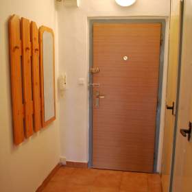 Foto inzerátu Pronájem bytu 1+kk, 28 m2, Čujkovova, Ostrava – Jih