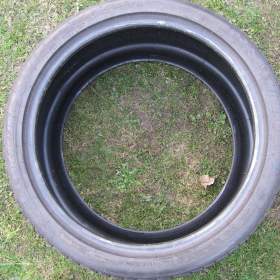 Foto inzerátu PRODÁM ZIMNÍ PNEU 265/35 295/30R20 MICHELIN PA4 2-2x
